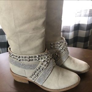 Not Rated Tall Cream Bling Boots